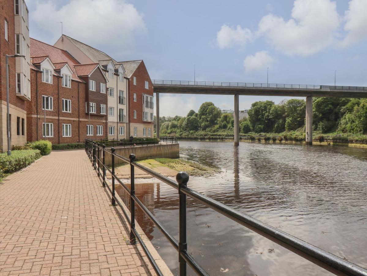 Heron'S Landing Whitby Exterior photo